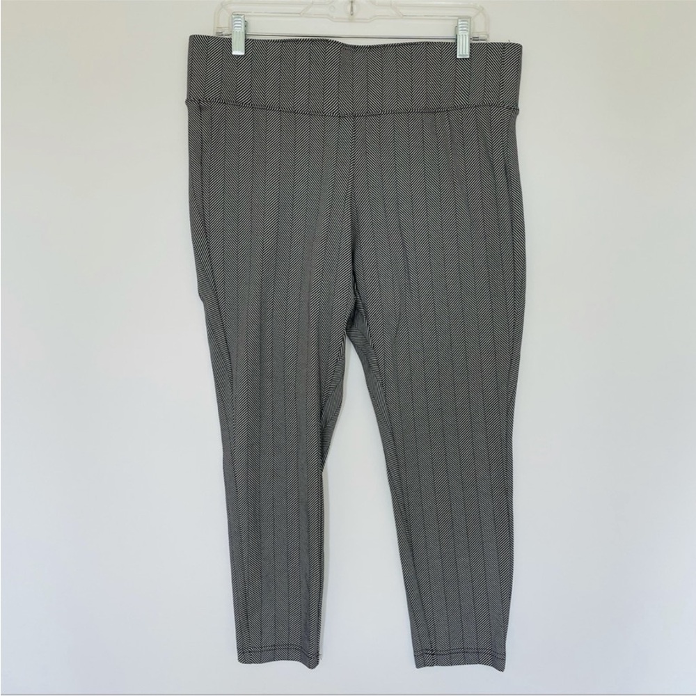Torrid Gray Knit Leggings - Picture 4 of 7